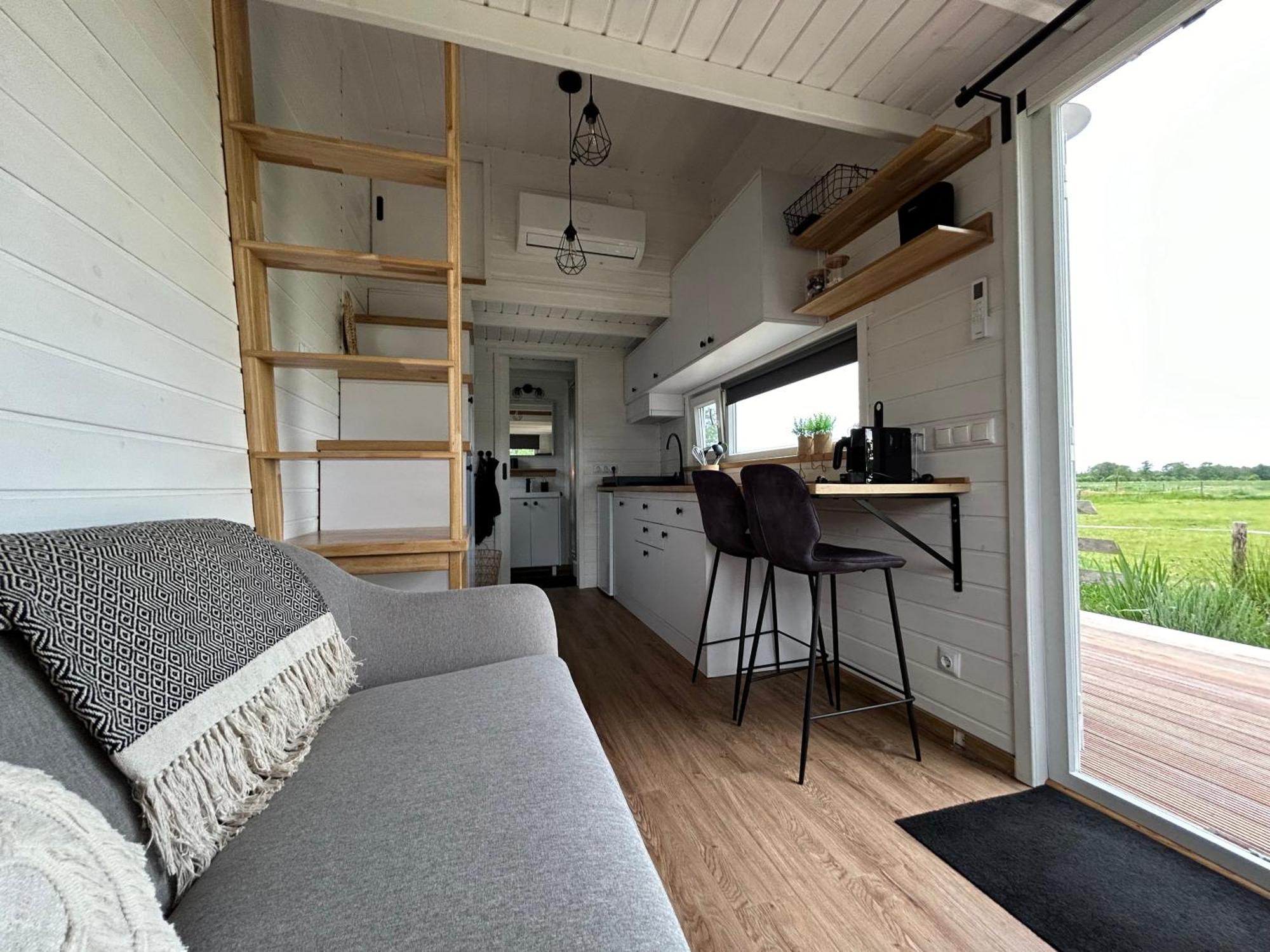 T'Hus Bed & Breakfast Katlijk Esterno foto