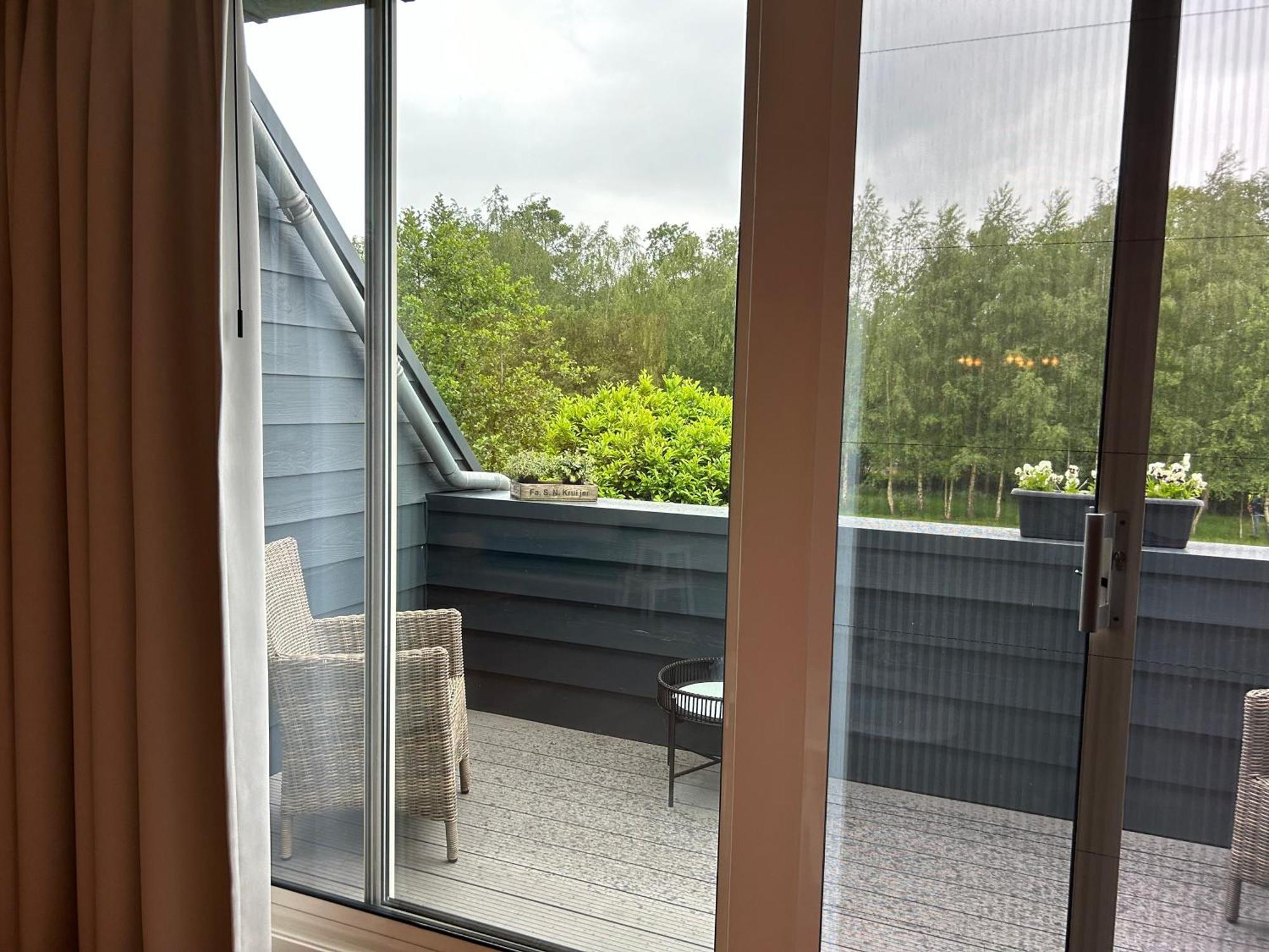 T'Hus Bed & Breakfast Katlijk Esterno foto